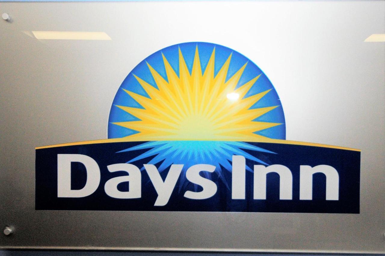 Days Inn Hamilton Exterior foto